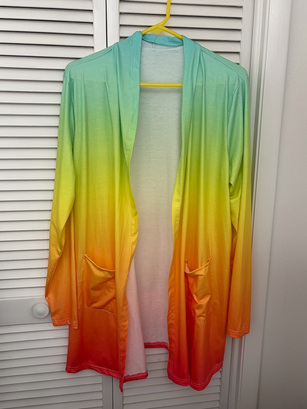 🌈5 Small Ombré Light Cardigans🌈